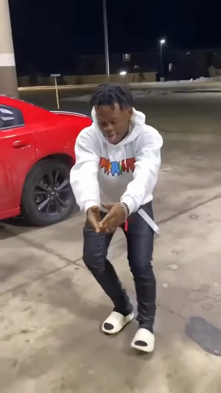 Forecourt Cut Mop Dance AI video example